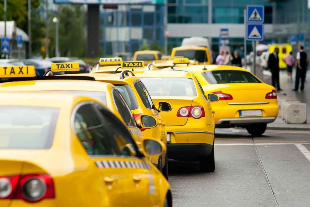 Как быстро добиться успеха в бизнесе такси?