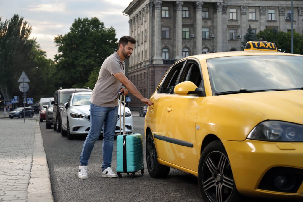 Такси. Способы привлечения клиентов